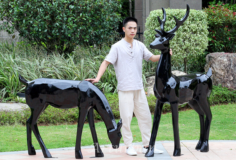 Black Deer Statue