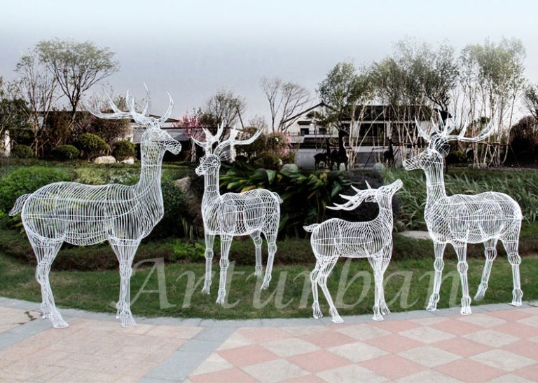 Metal Deer Statue Life Size Animal for Yard Ornaments