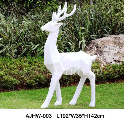 garden deer statue 
