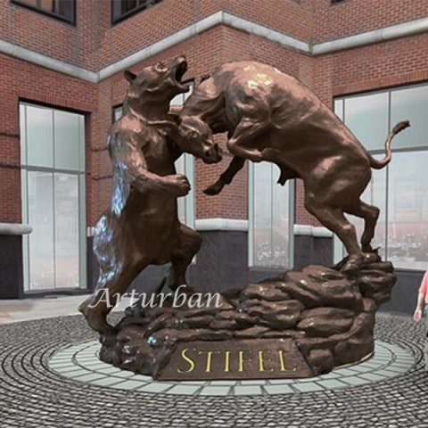 bull and bear statue