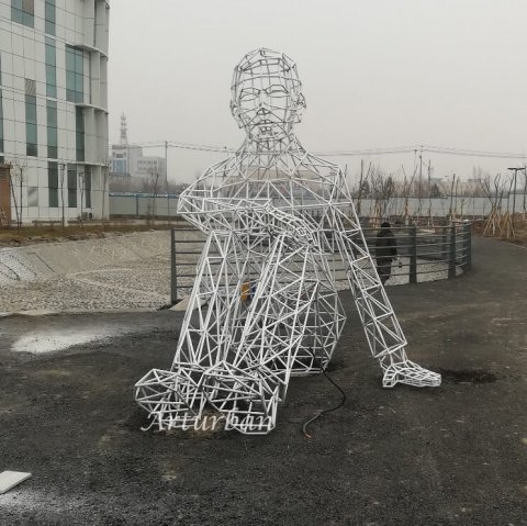 wire man sculpture