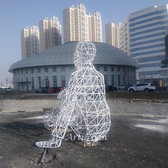 wire man sculpture