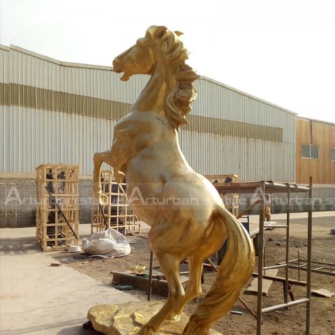 life size rearing horse statue