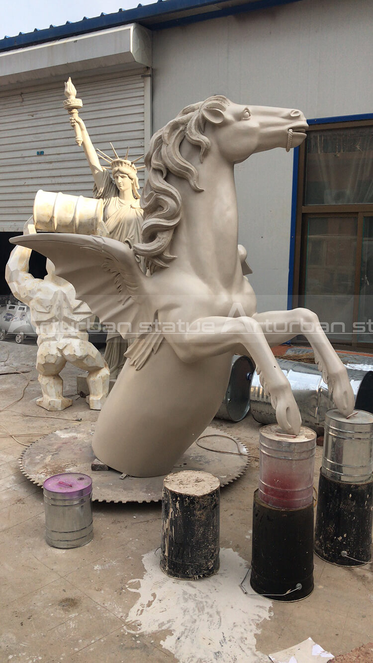 Trevi Fountain Statues