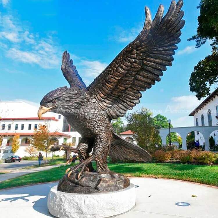 Customized Eagle Statue