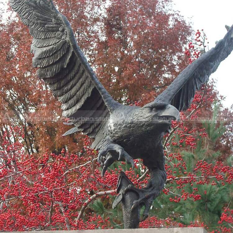 Bald Eagle Statues for Sale, life size outdoor eagle statues
