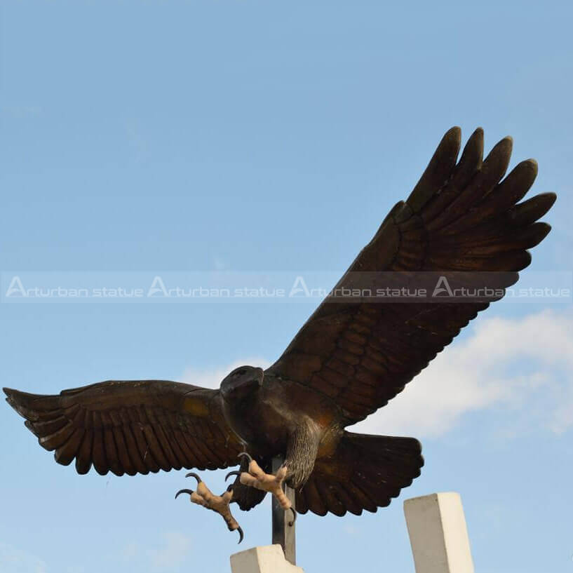 Bald Eagle Outdoor Statue