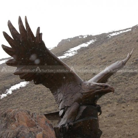 life size eagle statue