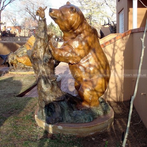 outdoor bear sculpture