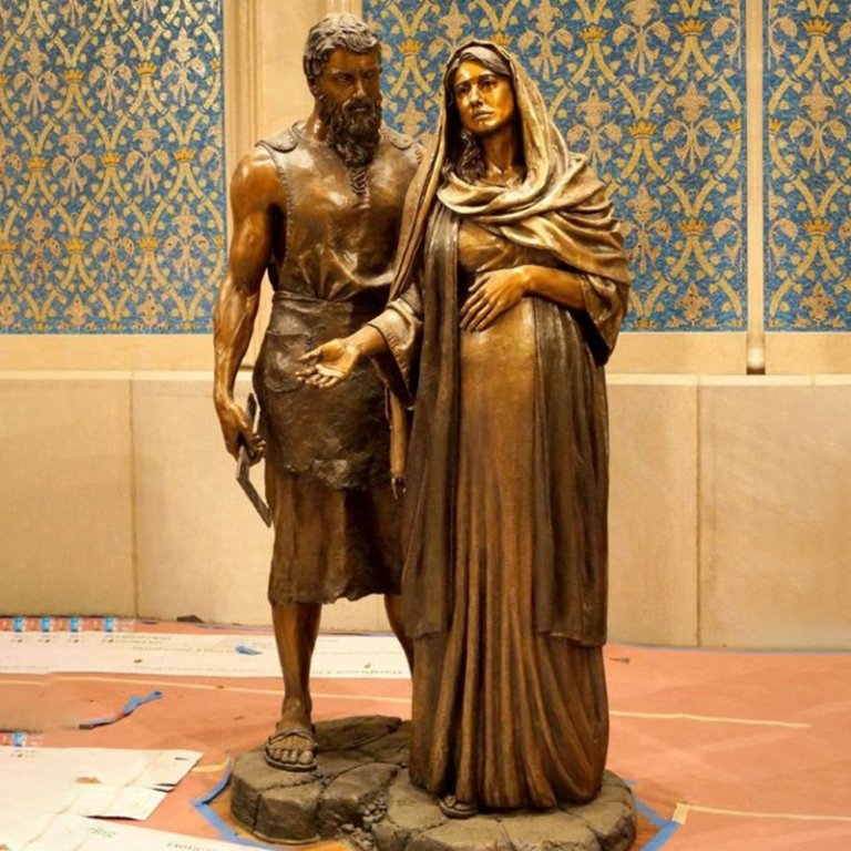Mary and Joseph Statue, Hoseph and pregnant Mary sculpture