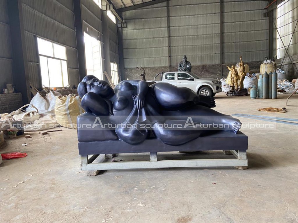 fat woman sculpture
