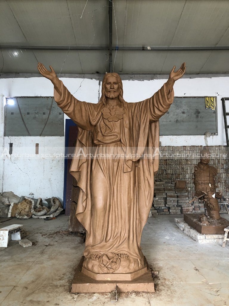 Outdoor jesus statue