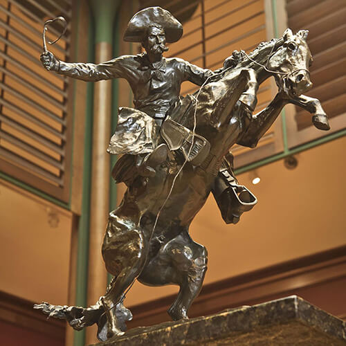 remington horse statue