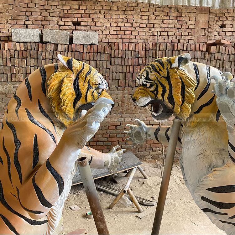 tiger fighting sculpture