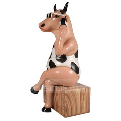 fiberglass bull statue