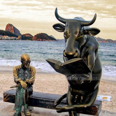 sculpture of sitting bull