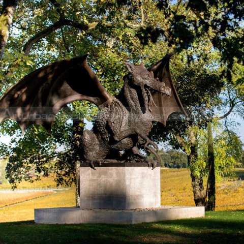 dragon garden sculpture