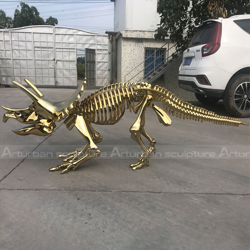 life size dinosaur skeleton sculpture