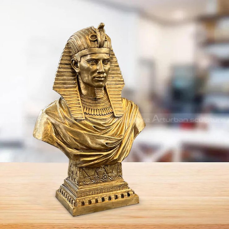 Pharaoh Ramses II Statue