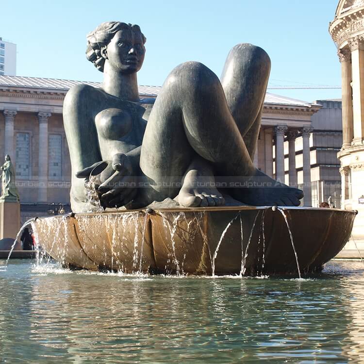 nude woman fountain