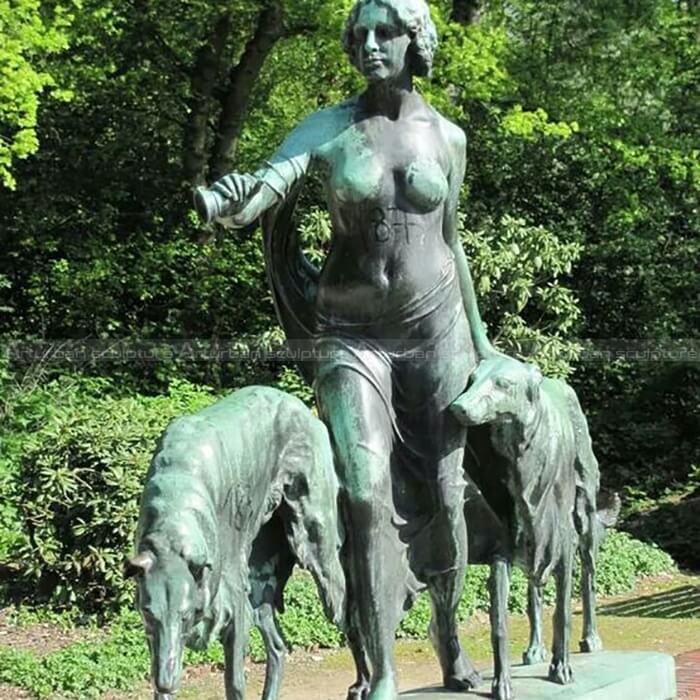 diana the huntress bronze statue