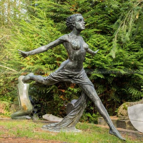 woman in the wind sculpture