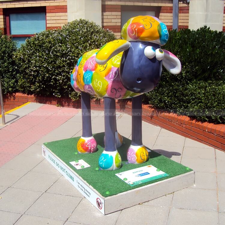 shaun the sheep sculpture