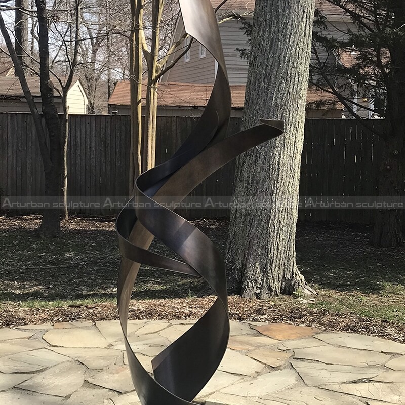 abstract ribbon statue
