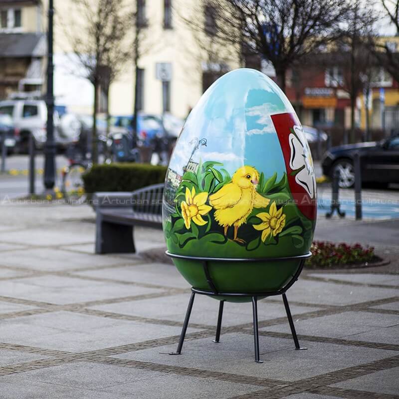 easter egg sculpture