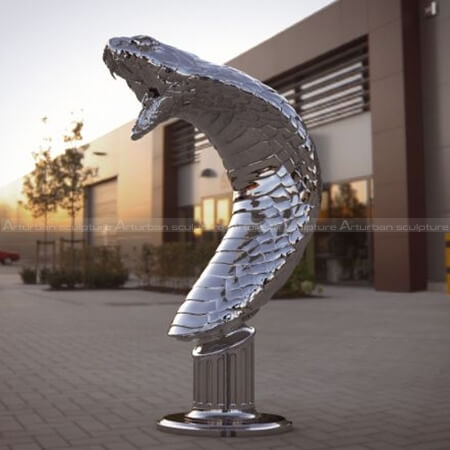 cobra sculpture