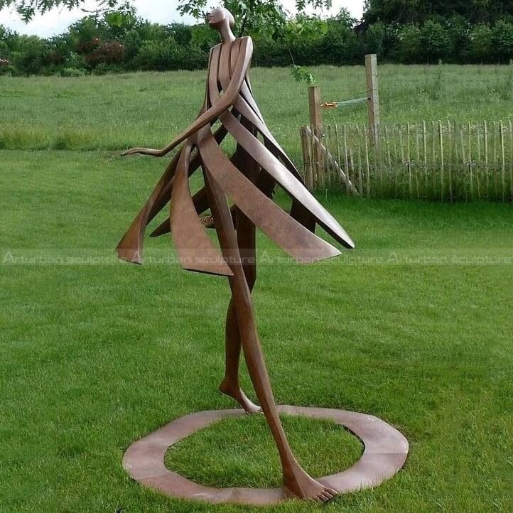 isabel miramontes sculpture