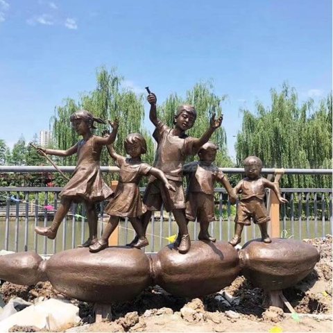 children garden statue