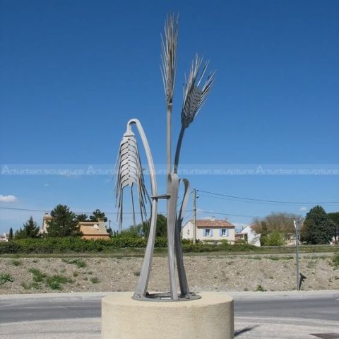 wheat sculpture