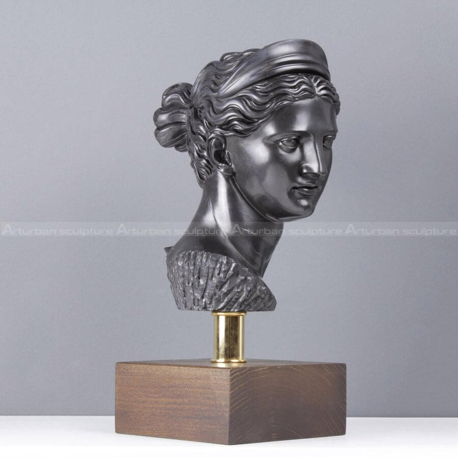 artemis head statue