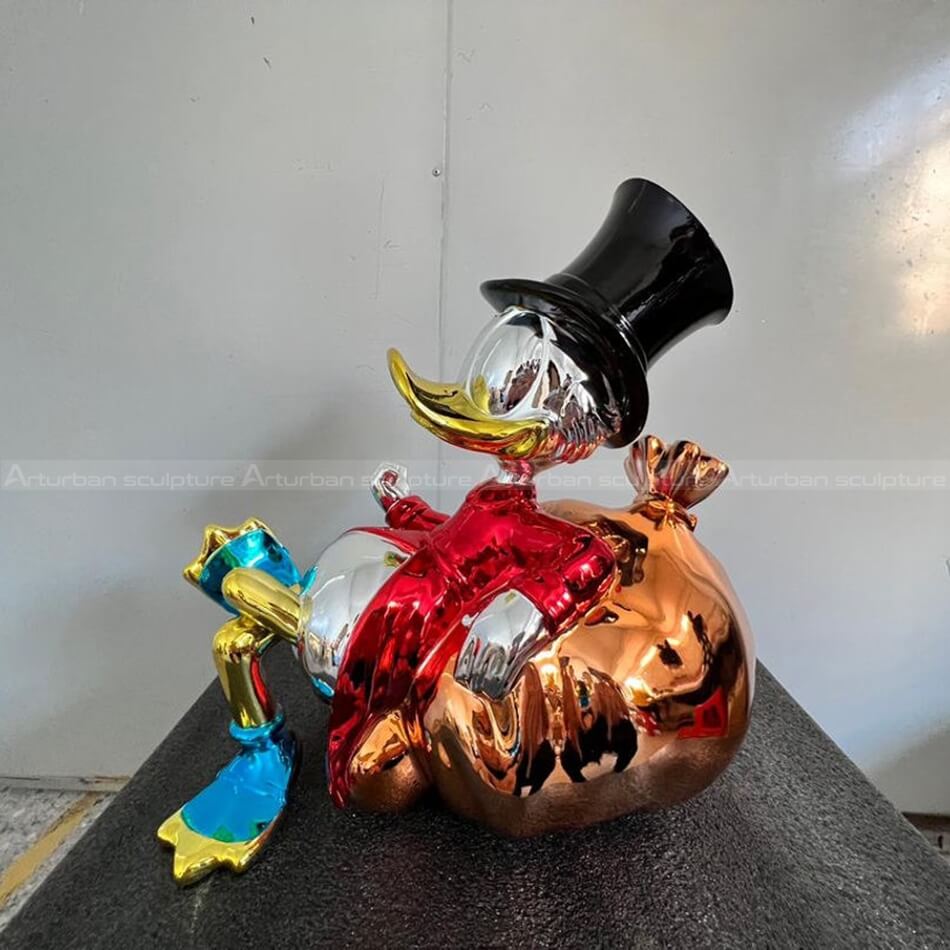 scrooge mcduck sculpture