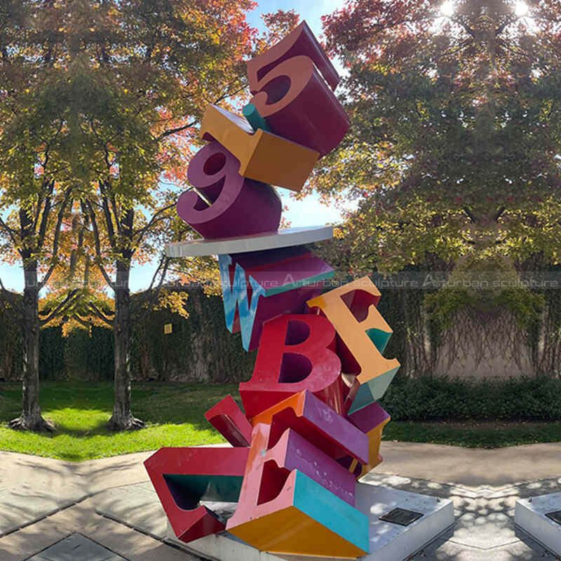 3d letter sculpture