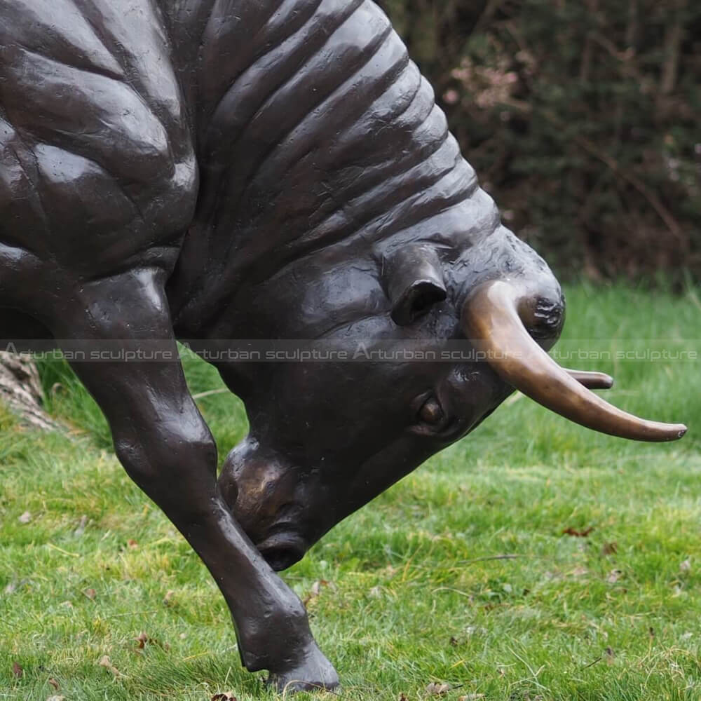 spanish bull sculpture