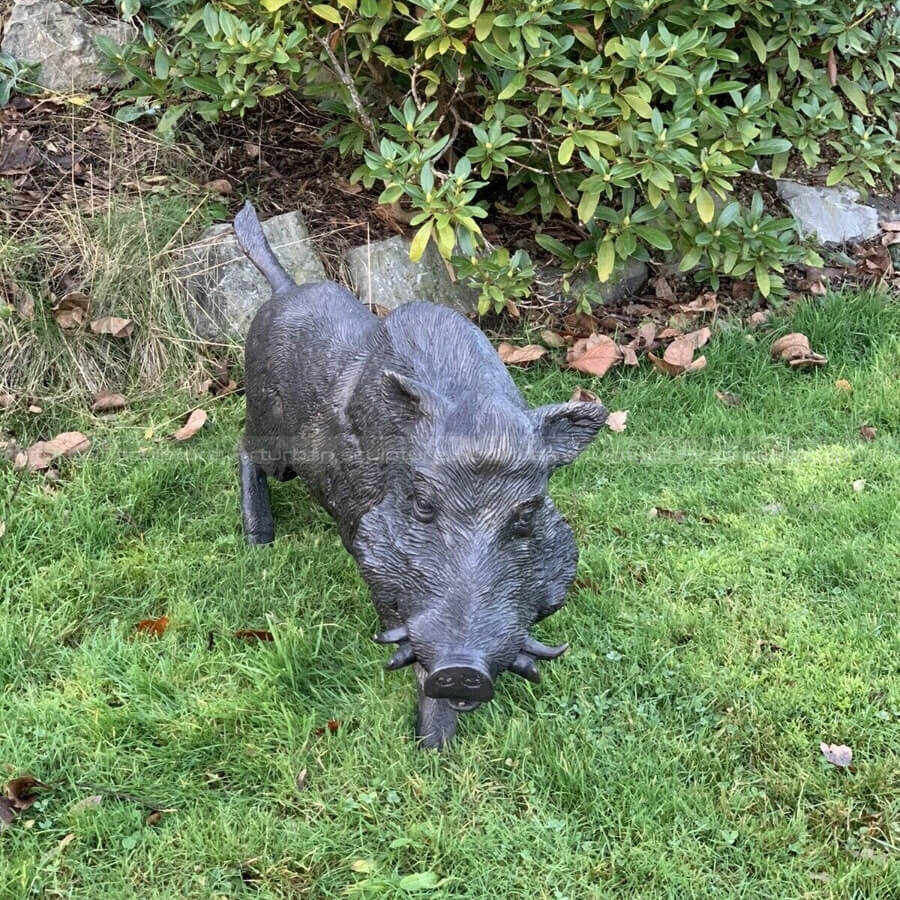 wild boar garden statue