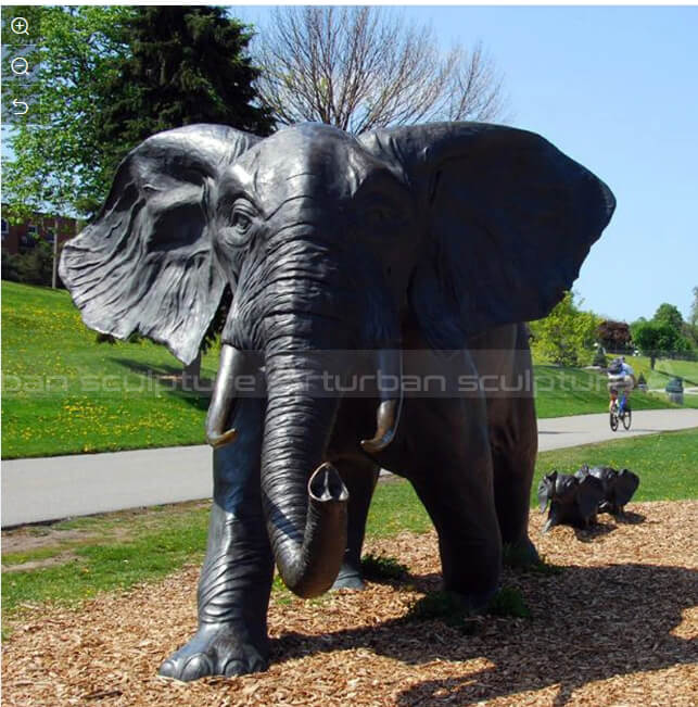 big elephant statue
