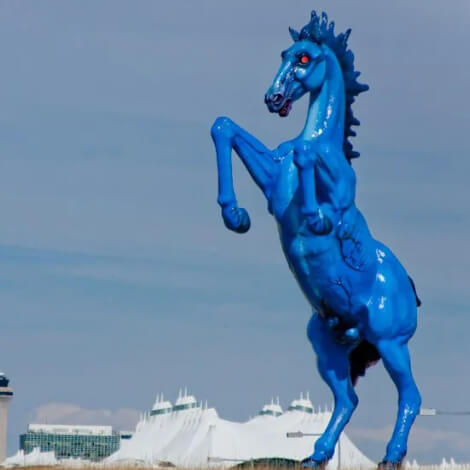 horse statue at Denver Airport