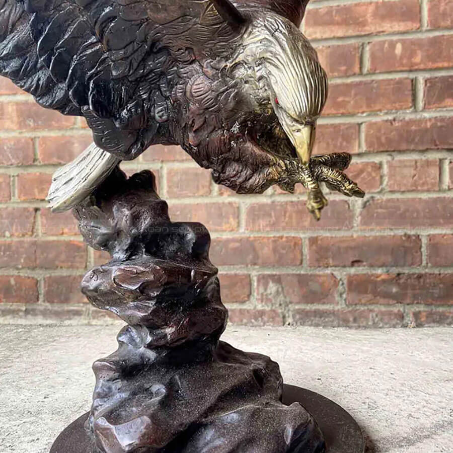 Flying Eagle Garden Sculpture Arturban Statue